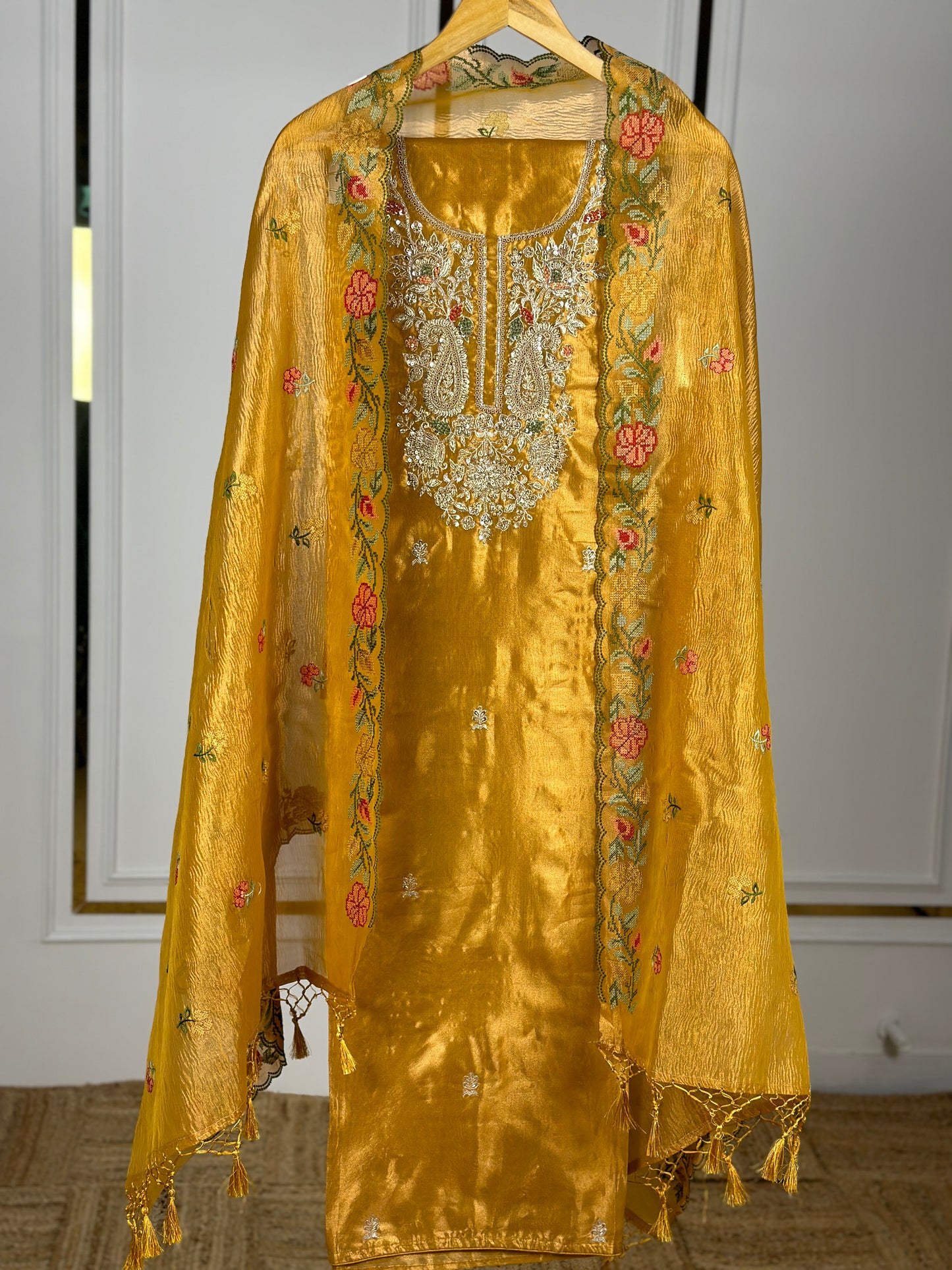ORGANZA MYSTIQUE