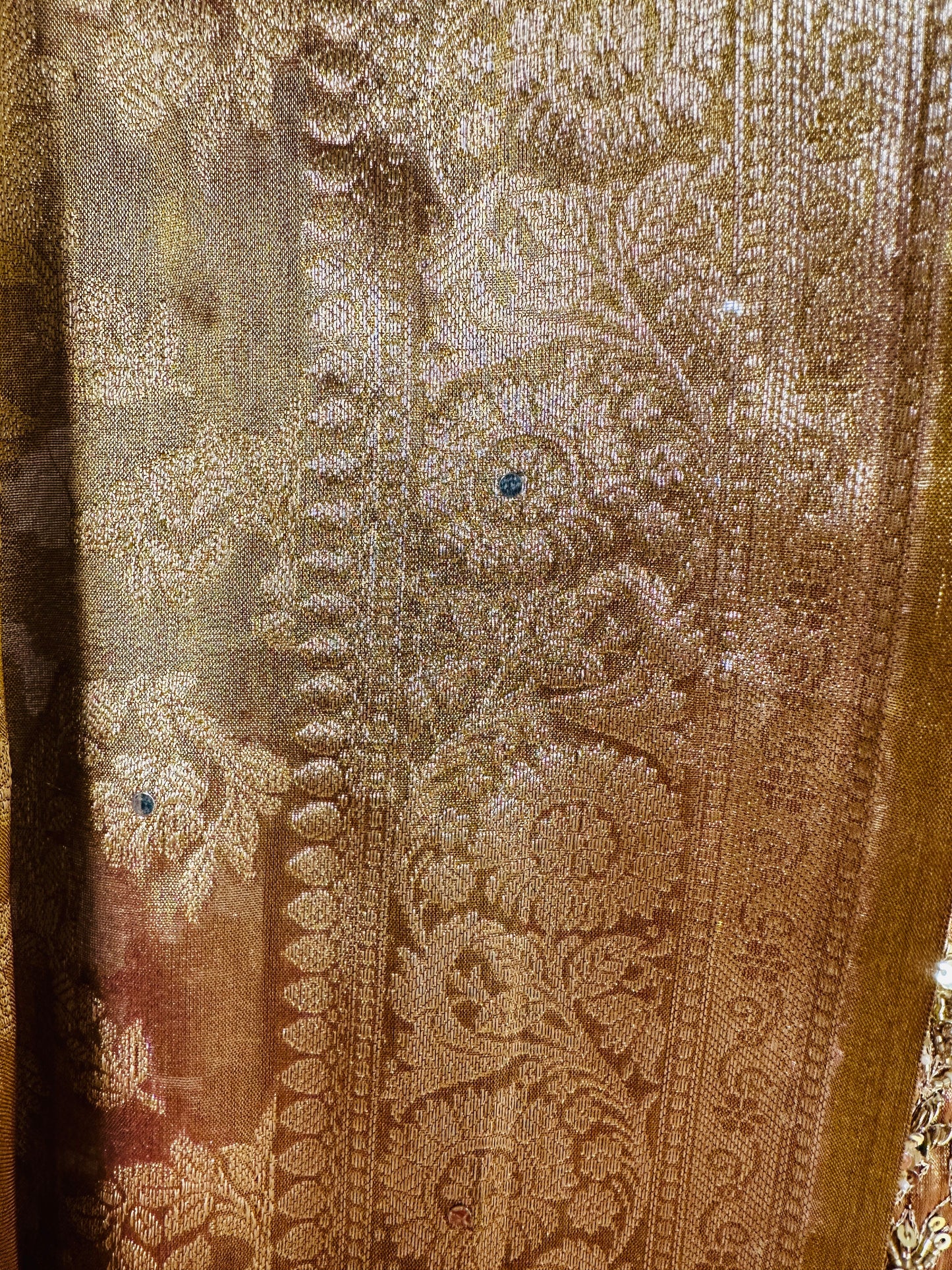 RUSSIAN SILK REVERIE