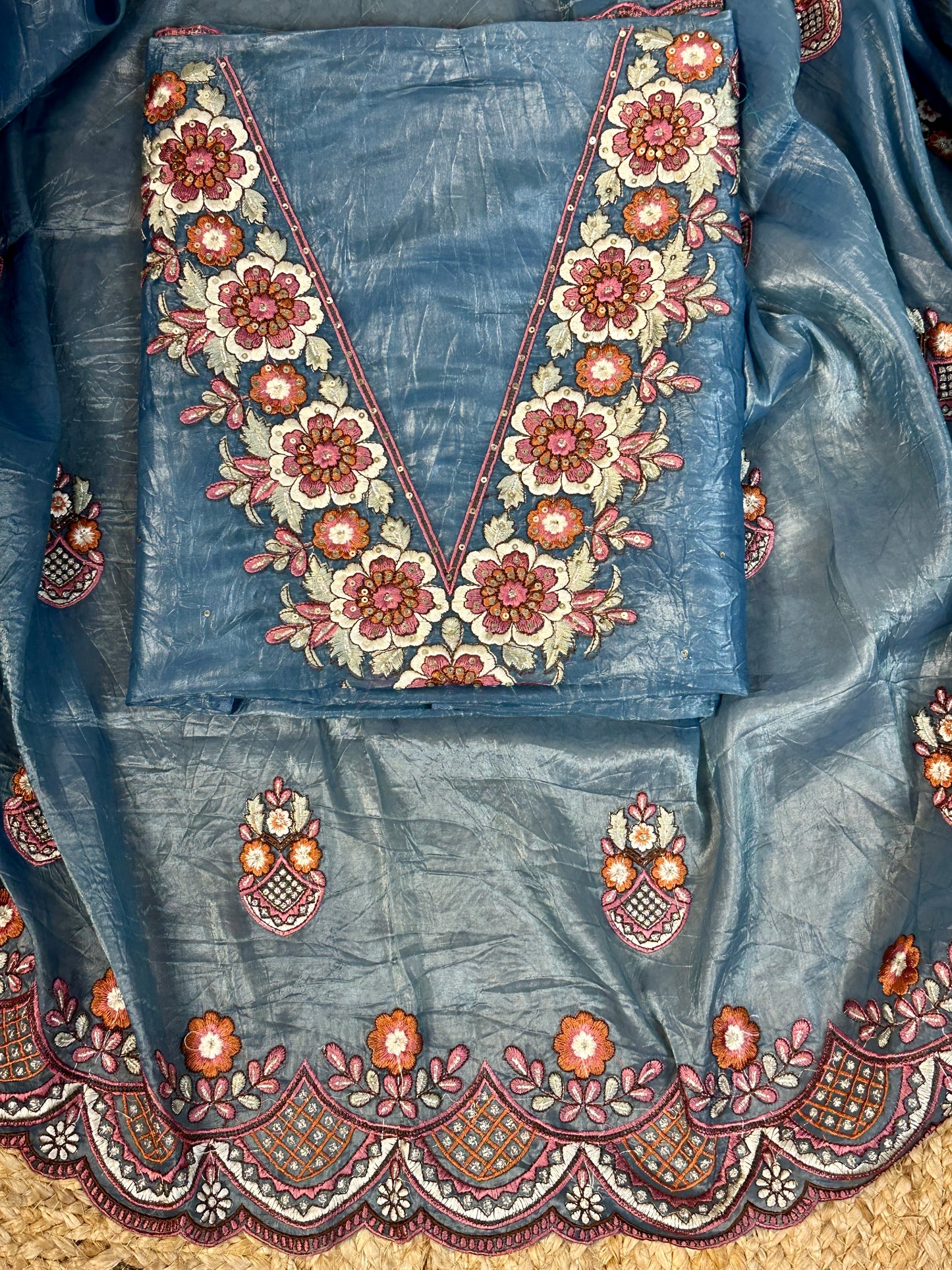 KASHMIRI HERITAGE LUXE