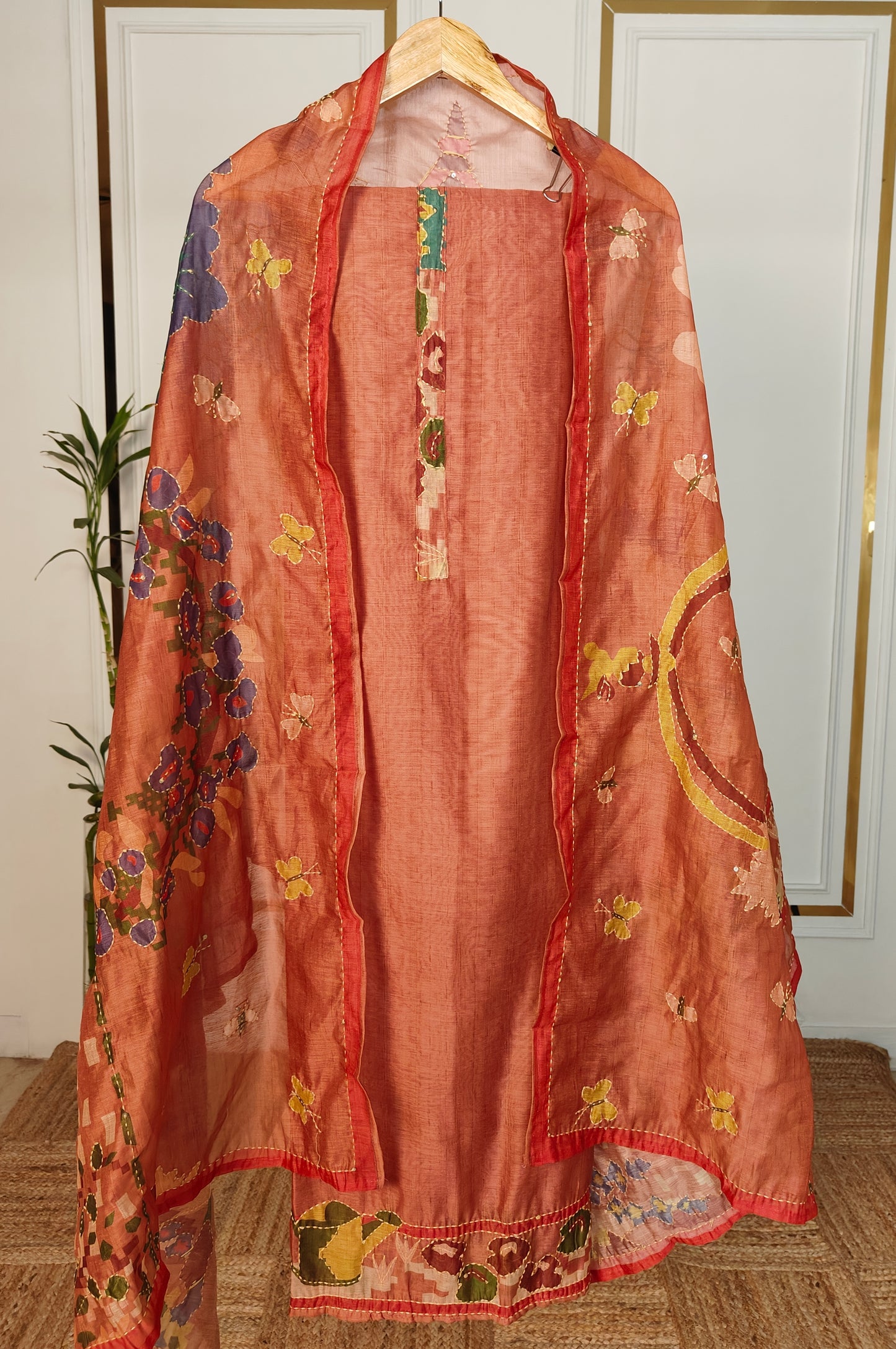CHANDERI AURA