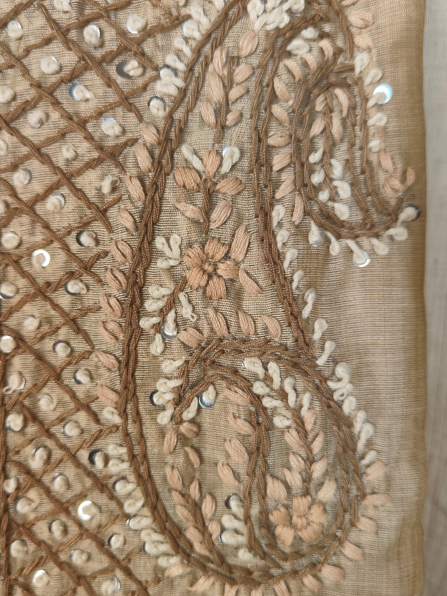 LIVING THE LINEN DREAM
