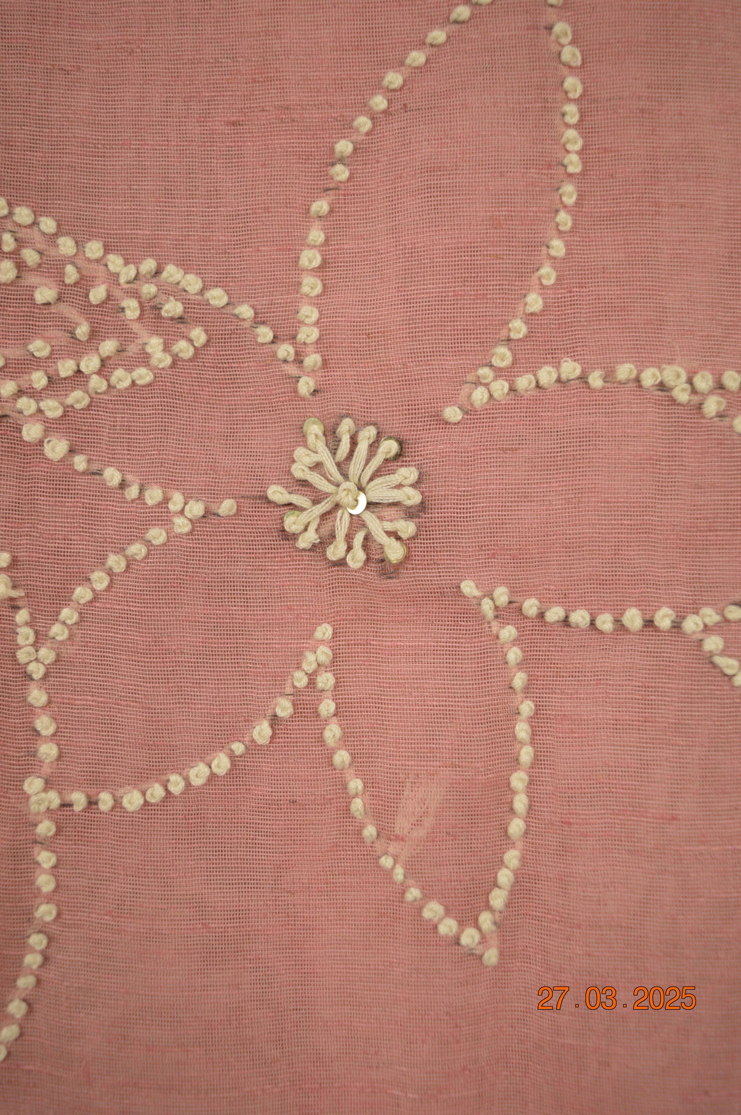 LINEN KNOT