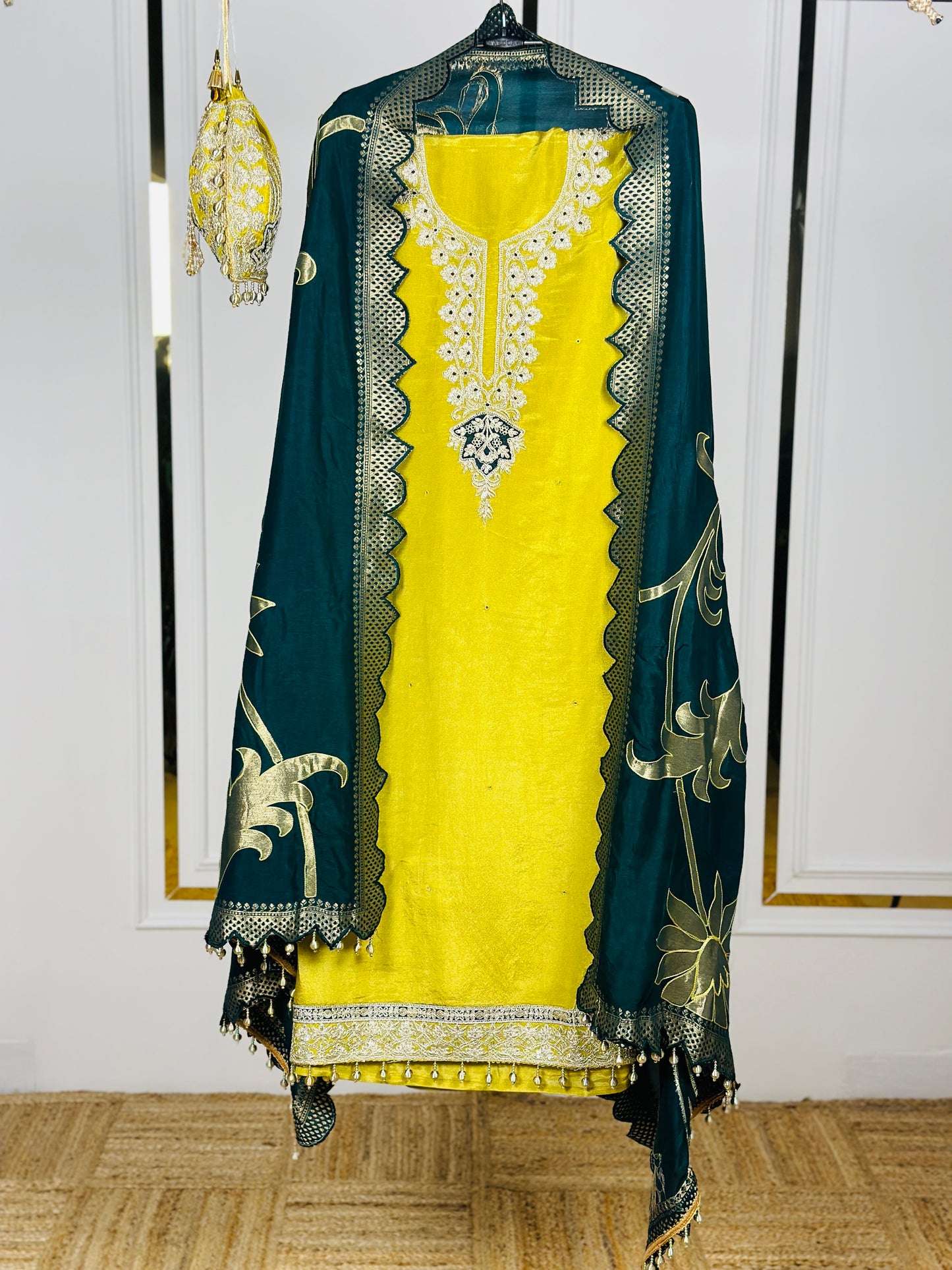 SILK ALLURE