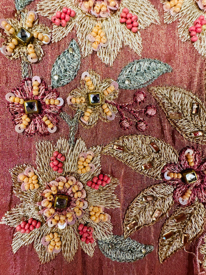 AVIAN TISSUE ELEGANCE