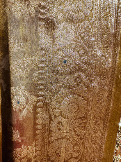 RUSSIAN SILK REVERIE