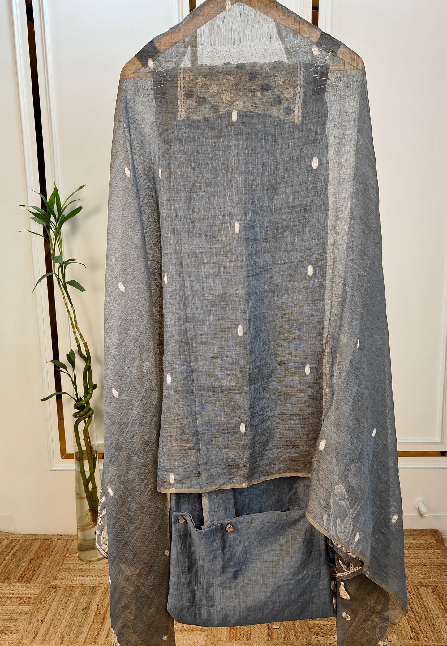 LINEN WHISPER